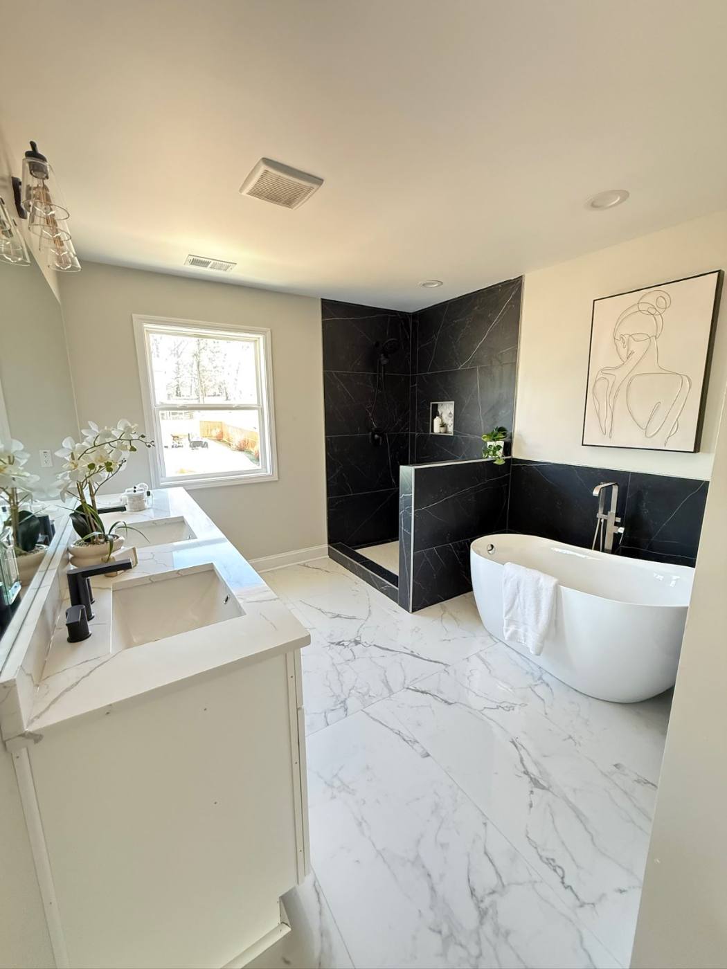 Spa-style primary bath